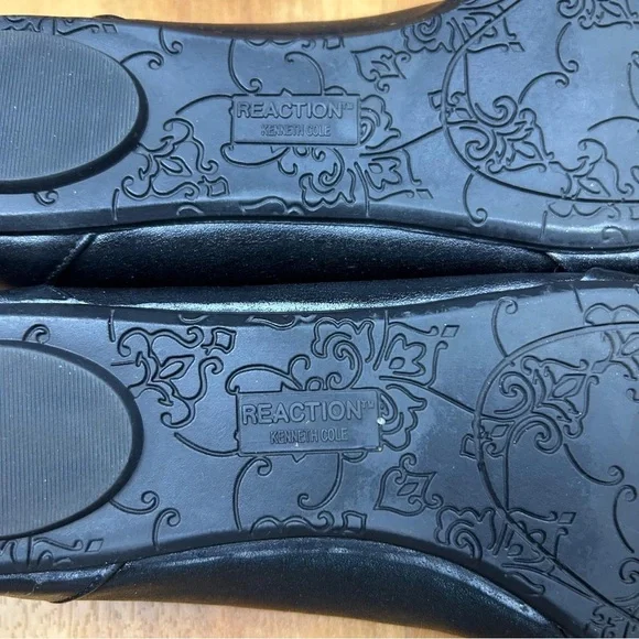 Reaction Kenneth Cole Women’s Elegant Black Loafers Size 7.5M - Picture 5 of 9